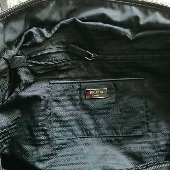 Prada Large Nylon and Saffiano leather tote with long shoulder strap - Picture 8 of 16